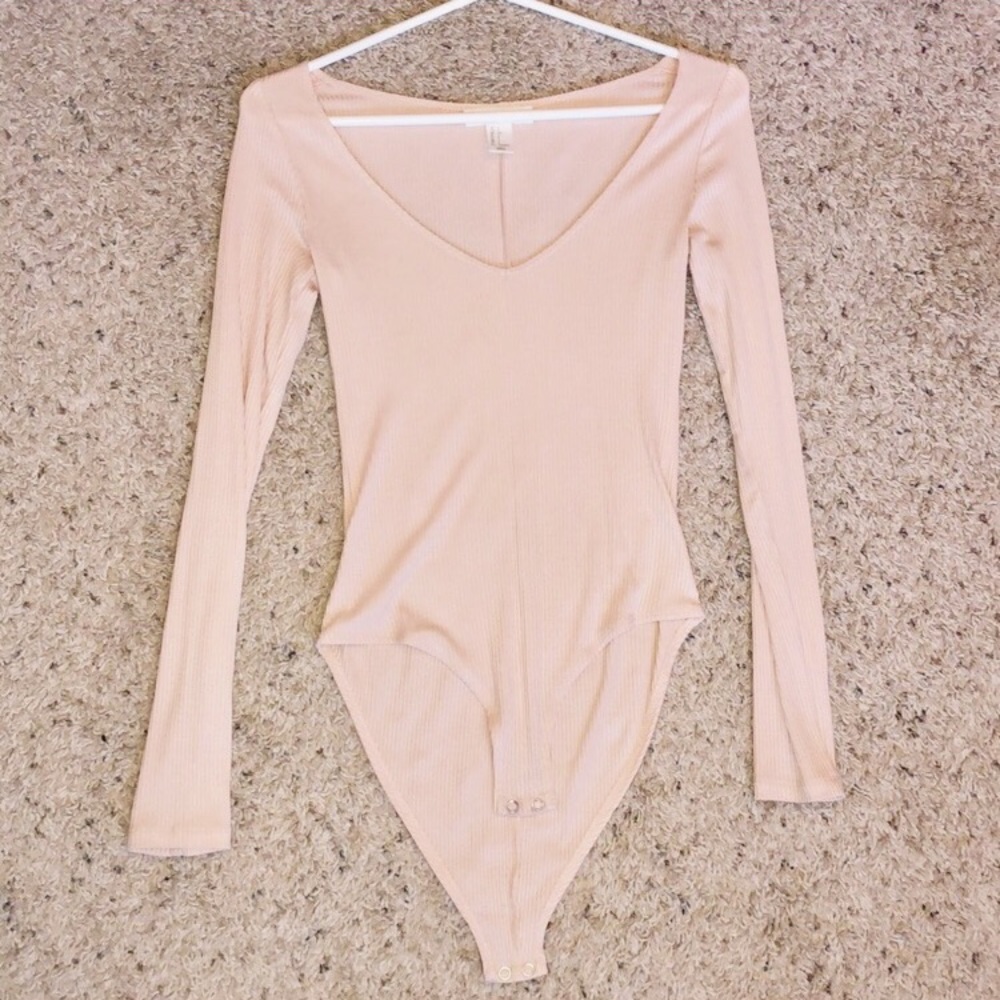 PINK BODYSUIT